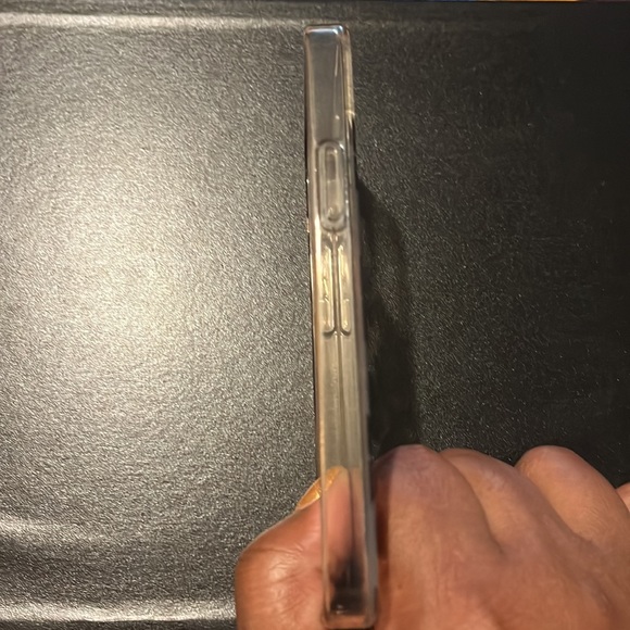 Kate Spade iPhone 12 mini case - Picture 4 of 6